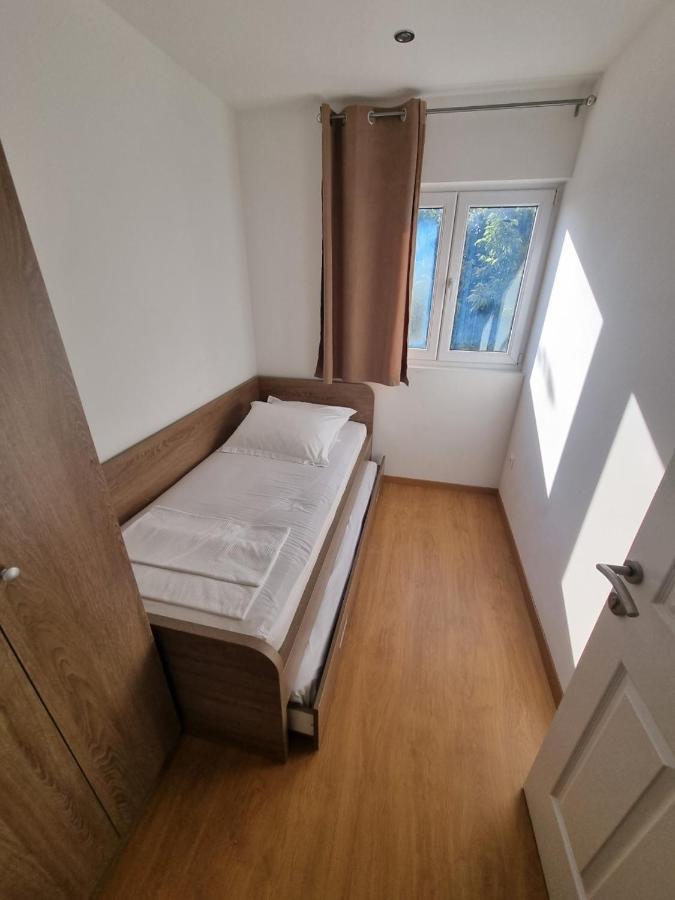 Apartment Furulund Makarska Eksteriør billede